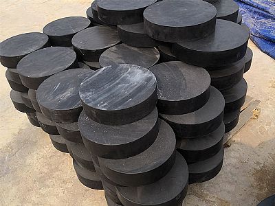淮阳区板式橡胶支座由若干层橡胶片与薄钢板经加压硫化